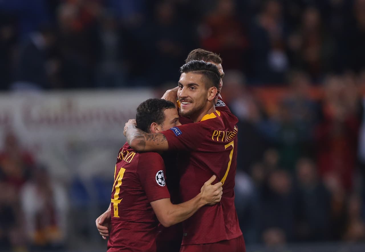 En esta oportundiad recibió un pase de Stephan El Shaarawy y con el remate cruzado venció al portero visitante para poner el 2-0. Siete goles en esta temporada para él.