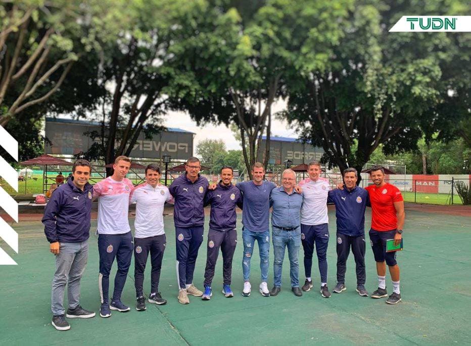 Vergara anuncia alianza entre Chivas y Barcelona