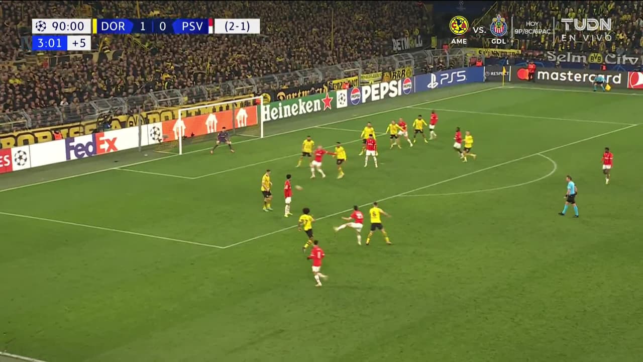 ¡TIRO ATAJADO! disparo por Hirving Lozano.