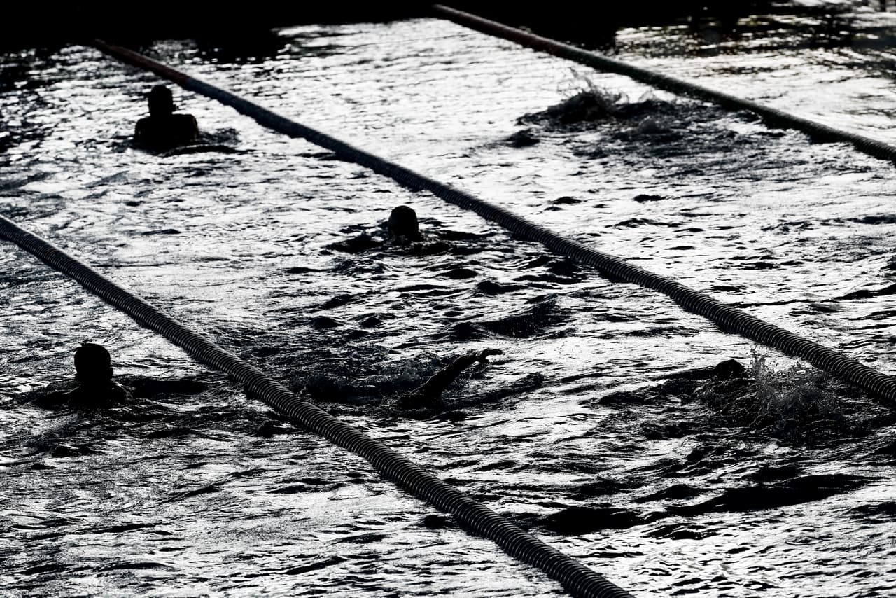 Es así como se viven algunas de las curiosidades en las piscinas de la natación de los Juegos Asiáticos en Yakarta (Indonesia).