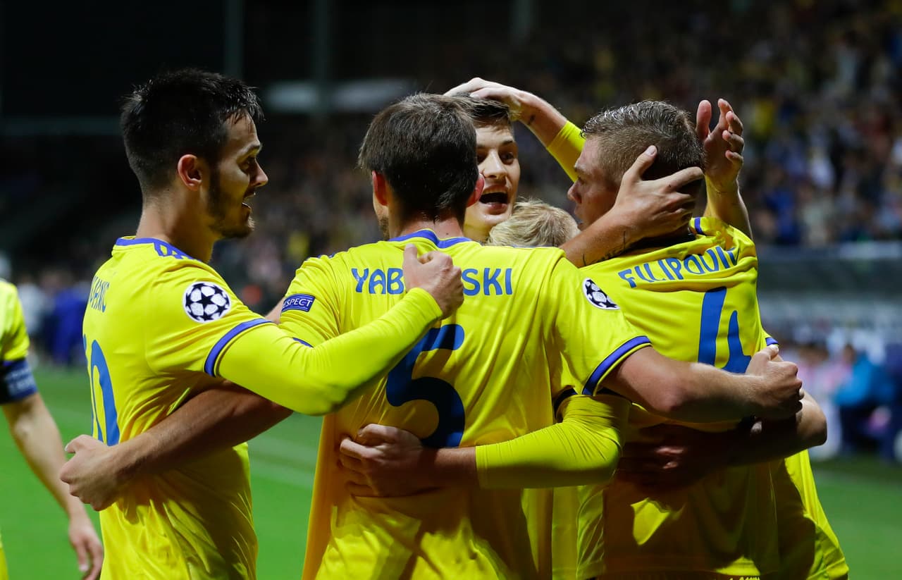 Un minuto después de la salida de 'Chucku' Lozano por sustitución, Aleksandr Hleb puso la igualdad al inut 43 del segundo tiempo para BATE Borisov, lo que dejaba en suspenso la serie.