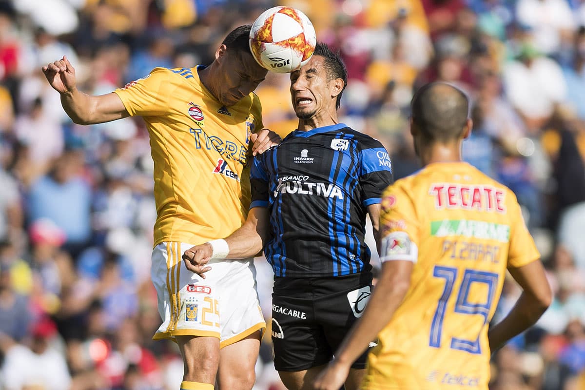 En el juego aéreo la defensa de Tigres fue superior y logró evitar los intentos de Querétaro por anotar un gol.