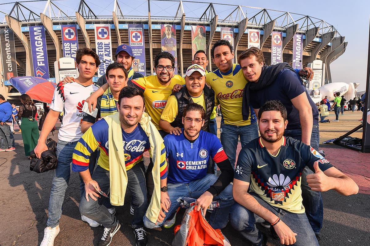 En el Estadio Azteca se vive la Final del Apertura 2018 entre Cruz Azul y América.