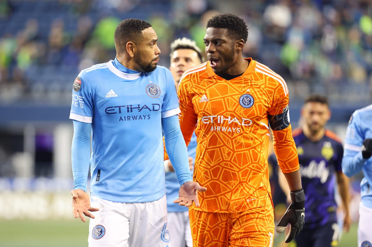 Finalizaron los contratos de Alexander Callens y Sean Johnson con New York City FC.