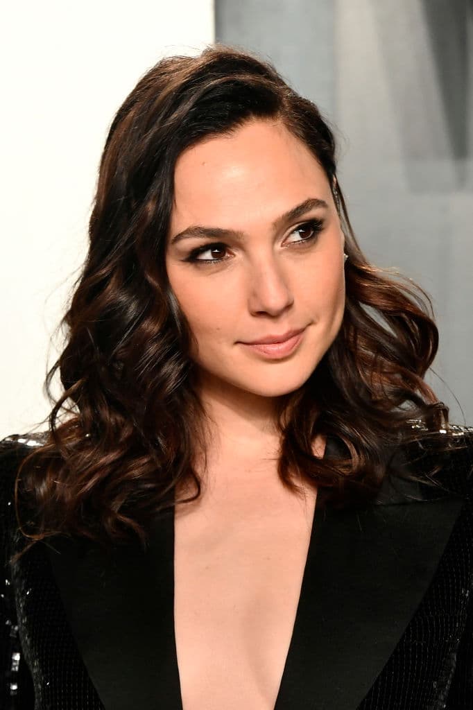 Se critico a la élite de Hollywood tomara videos de sí mismos cantando, pues sería mejor tomar medidas reales y definitivas para ayudar a los afectados por el coronavirus.