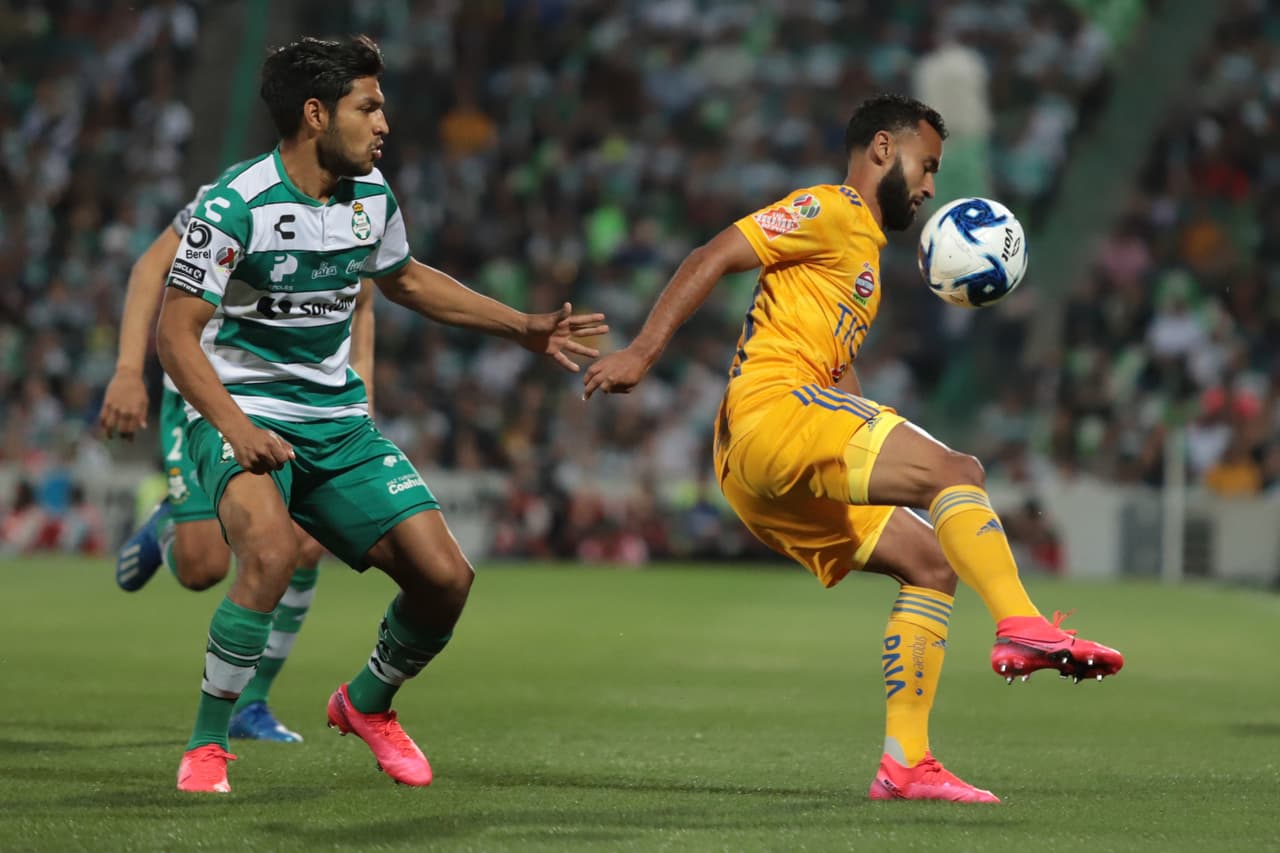 Al medio tiempo los laguneros ganaban por la mínima pero el juego tendría más emociones.