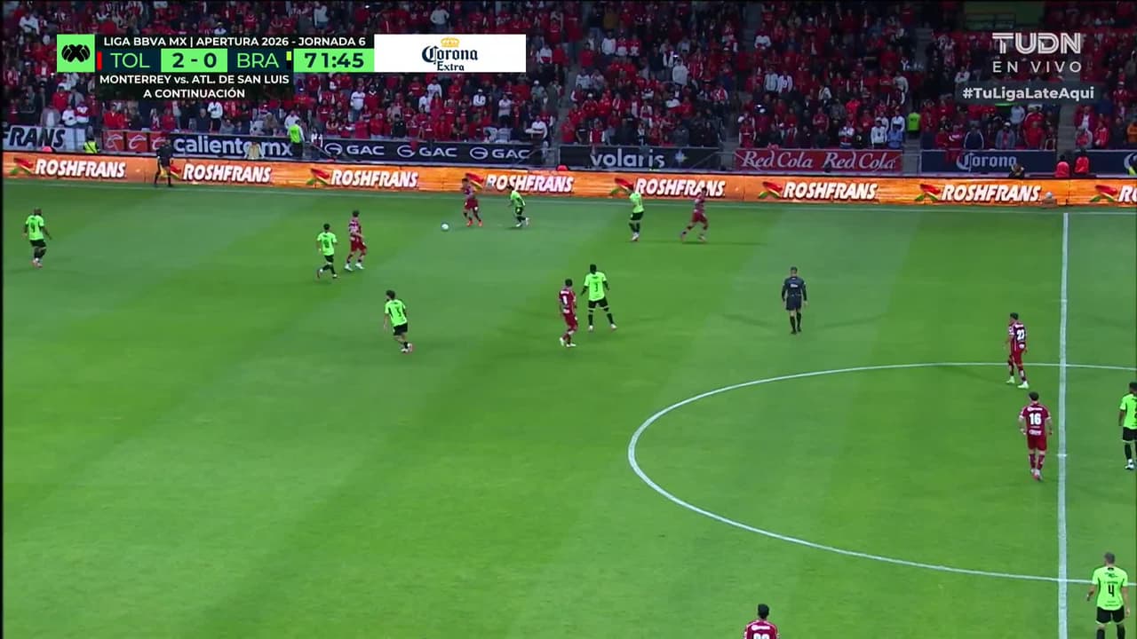 ¡TIRO ATAJADO! disparo por Federico Viñas.