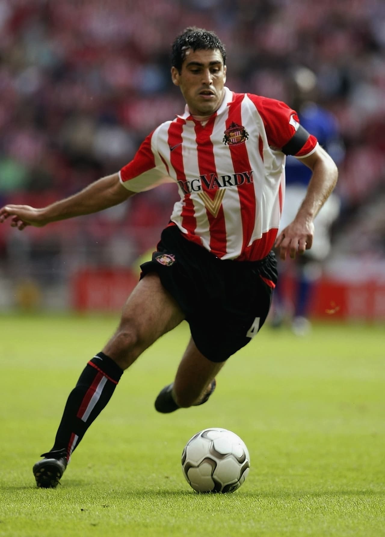 Su visión de campo y su fortaleza física le ayudaron mucho a pesar de no ser corpulento.