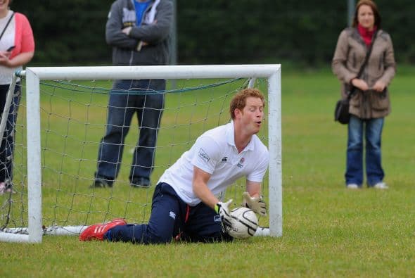 Y por si había dudas de su habilidad, aquí la muestra.Mira aquí los videos más chismosos.