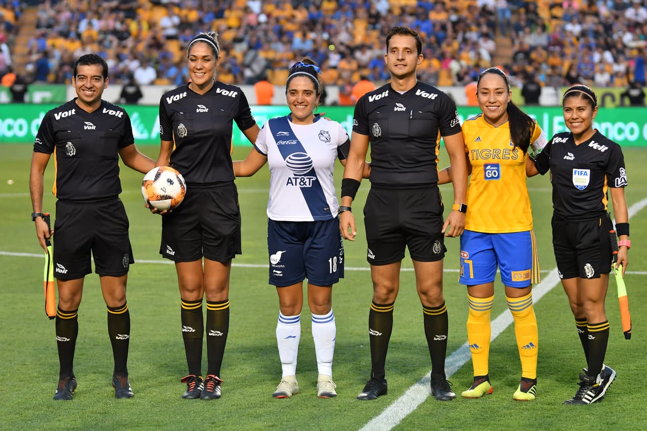Tigres recibía al Puebla por la Vuelta de los Cuartos de Final de la Liguilla del Clausura 2019 de la Liga MX Femenil en el Estadio Universitario.
