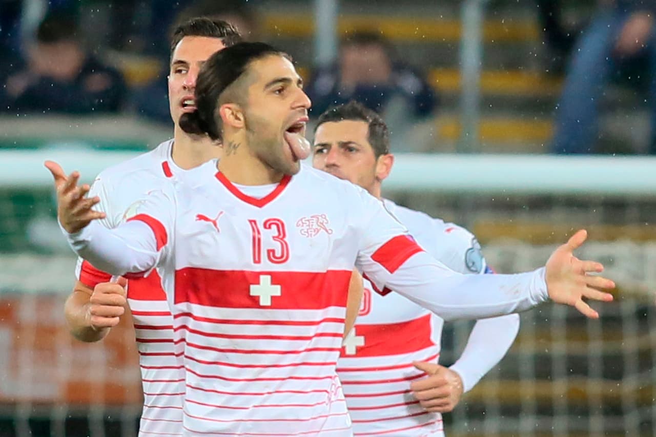 Suiza obtuvo un triunfo muy valioso 0-1 de visitante contra Irlanda del Norte por medio de un penalti polémico y que le dio la ventaja en el juego de ida del repechaje al Mundial Rusia 2018.