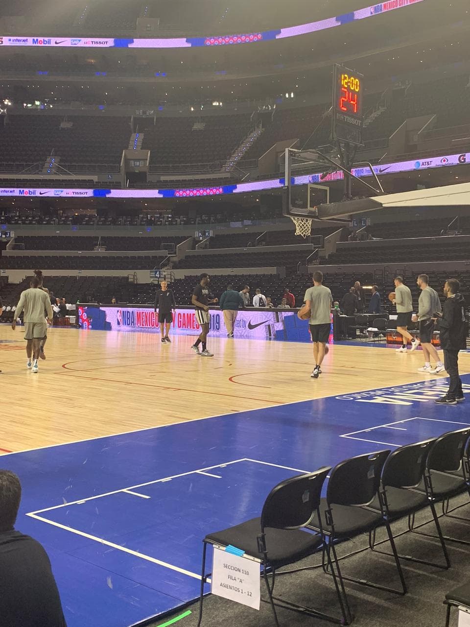 El Arena Ciudad de México esta listo para albergar el duelo de la NBA entre Spurs y Suns.