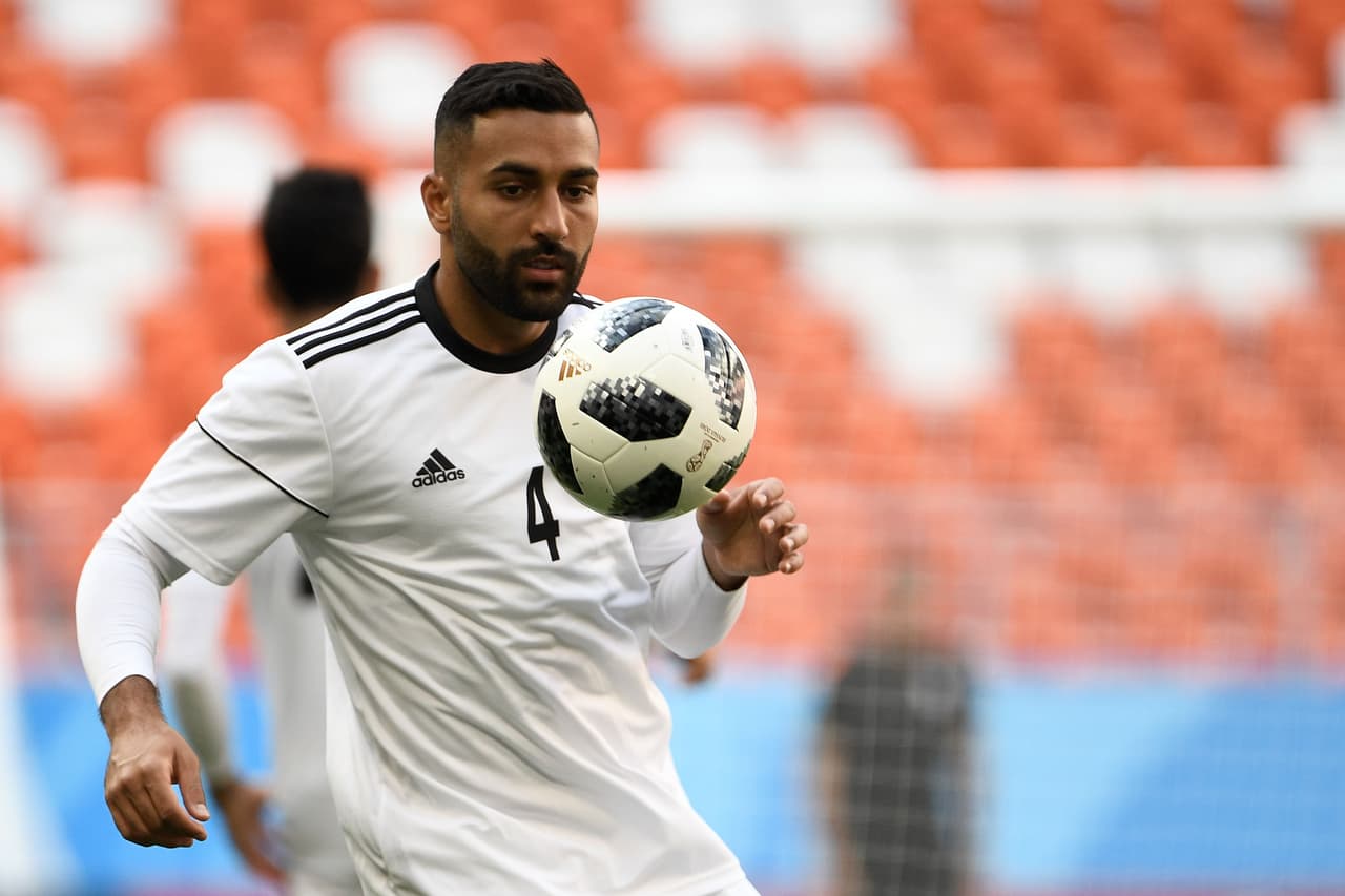 El defensor Rouzbeh Cheshmi, que juega en el Esteghlal de su país, espera recuperar la titularidad luego de no jugar contra España.