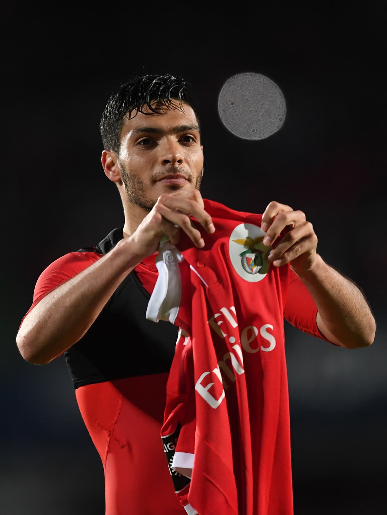 <b>Domingo 15 de abril - Benfica Vs. Porto: </b>por su parte, Raúl Jiménez tendría la posibilidad de jugar, aunque es poco probable que arranque como titular. Viene en racha, pero siempre entrando desde el banquillo.