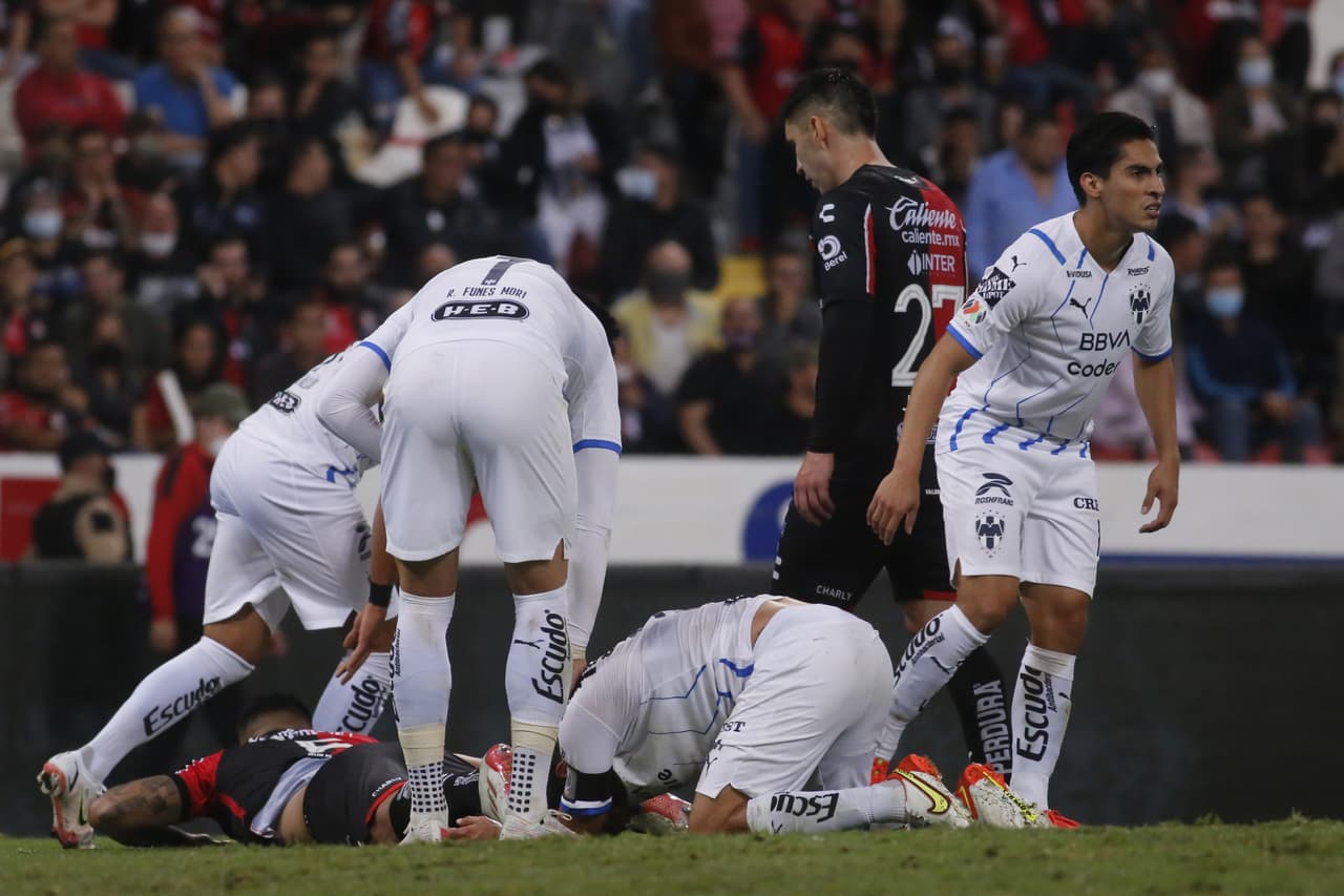 Hasta el 73' llegaría el empate de Rayados por medio de Alfonso González, pero la reacción resultaría ser tardía.