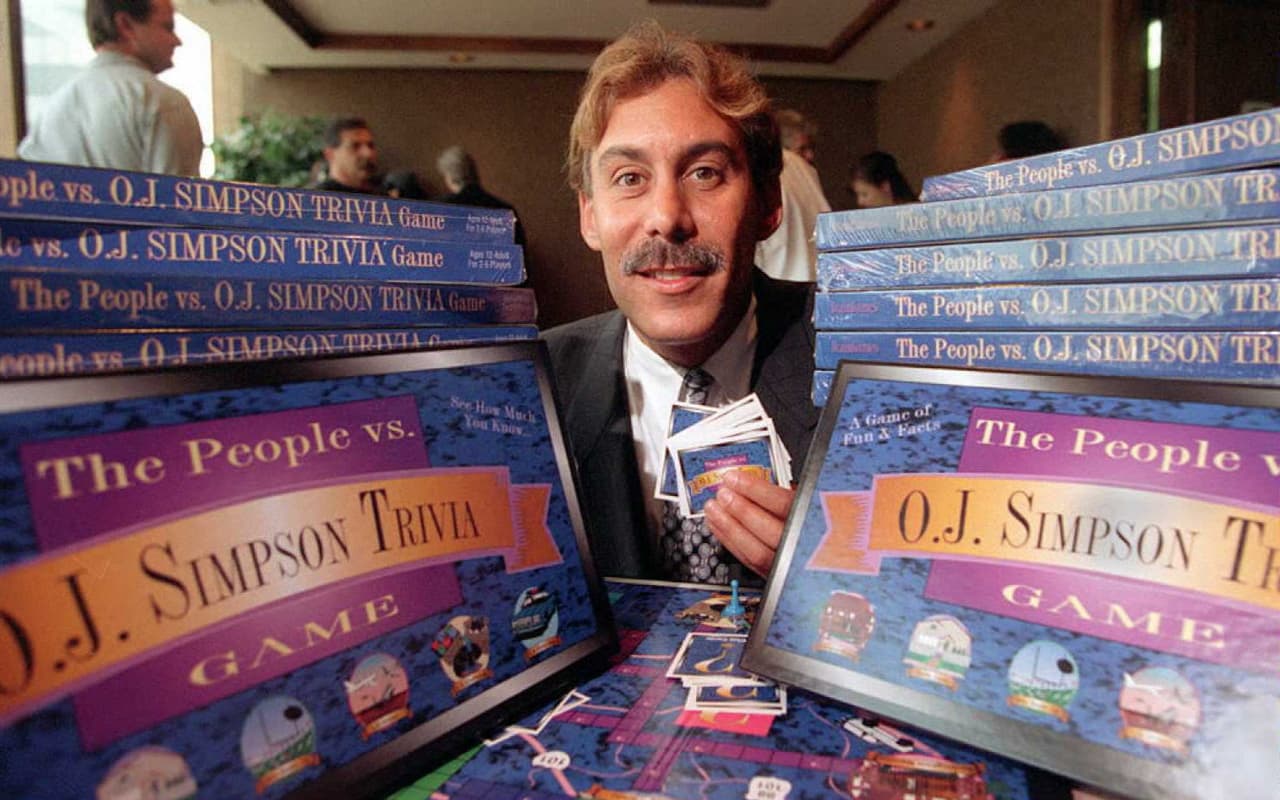 Fue tal el impacto que incluso salieron juegos a la venta con la temática del caso de O.J. Simpson, del que buena parte del país conocía los pormenores.