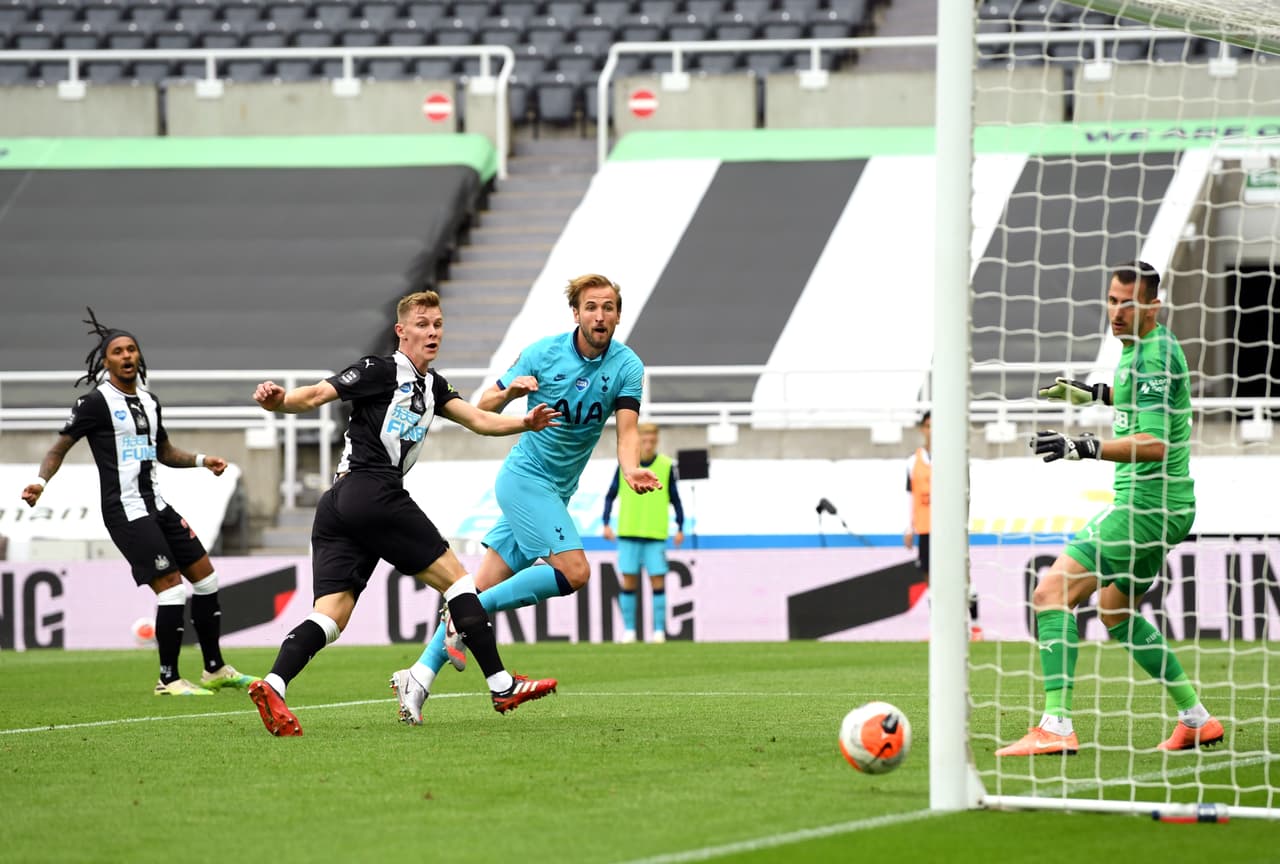 ¡Hasta octubre! La Premier acuerda atípico periodo de fichajes