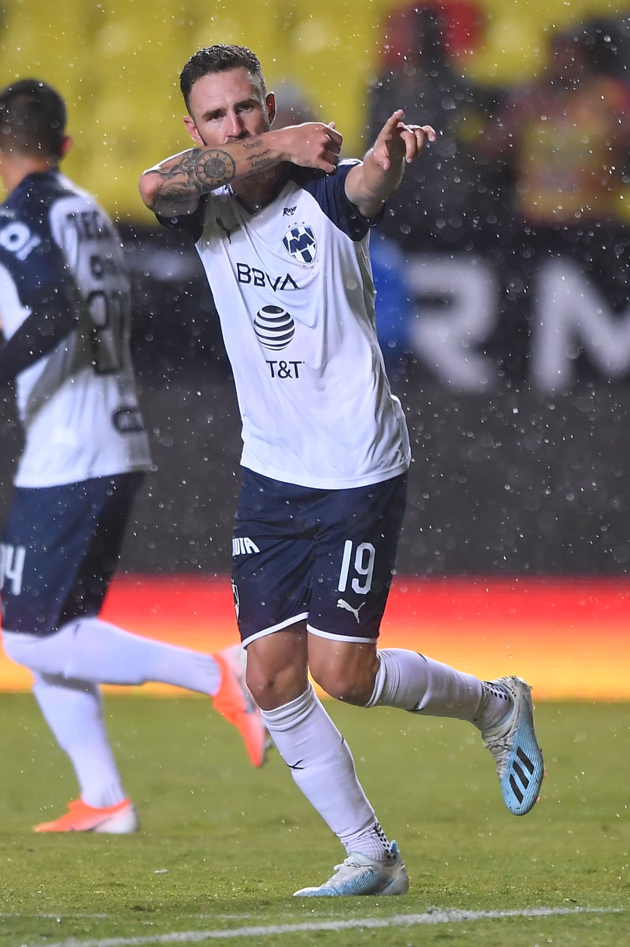 Tuvieron que pasar cinco años para que Miguel Layún anotara nuevamente en Liga MX.