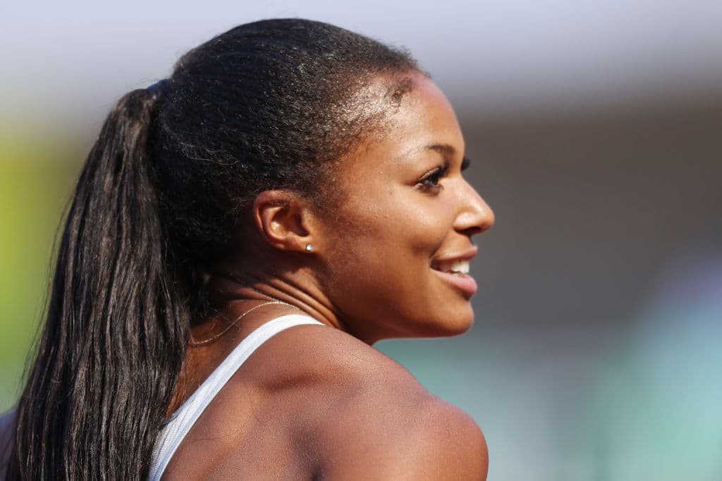 Lo sorprendente es que Thomas ya inició tarde en el atletismo, pues comenzó a entrenar en su penúltimo año escolar.