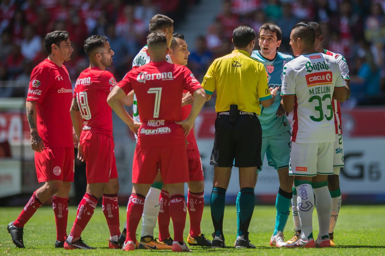 Toluca y Necaxa igualaron sin goles en este partido.
