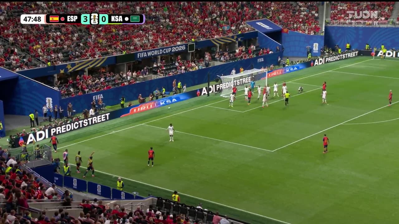 ¡AUTOGOL! de Hassan Al Tambakti para España.