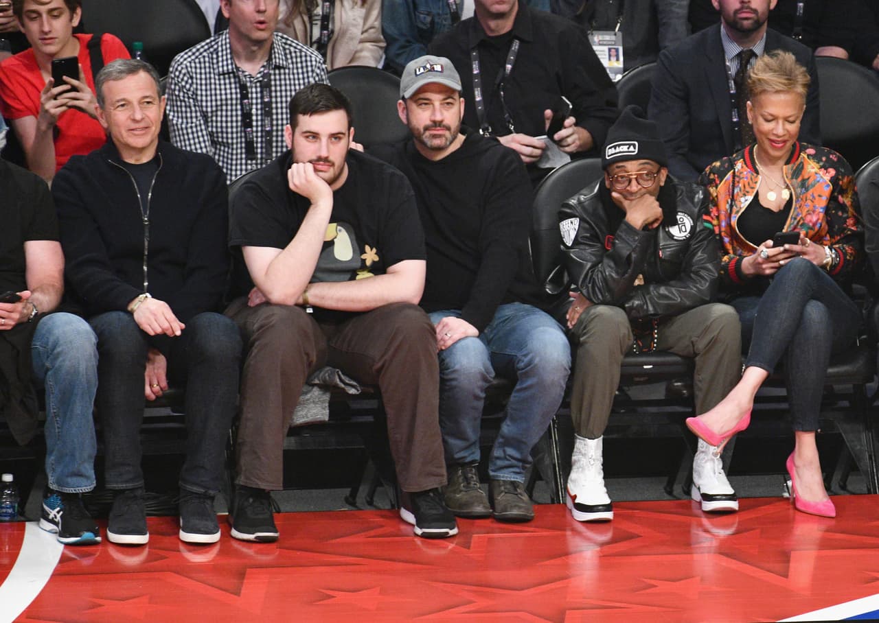 El presentador Jimmy Kimmell, que estará a cargo de la ceremonia de los premios Oscar en 2018, disfrutó el juego.