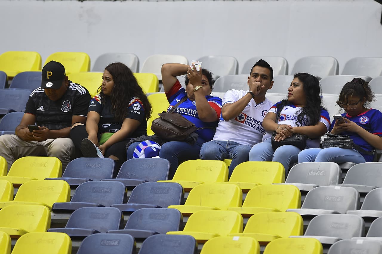 Llega el atardecer en la Ciudad de México y Coloso de Santa Úrsula se prepara para vivir otro Clásico Joven.