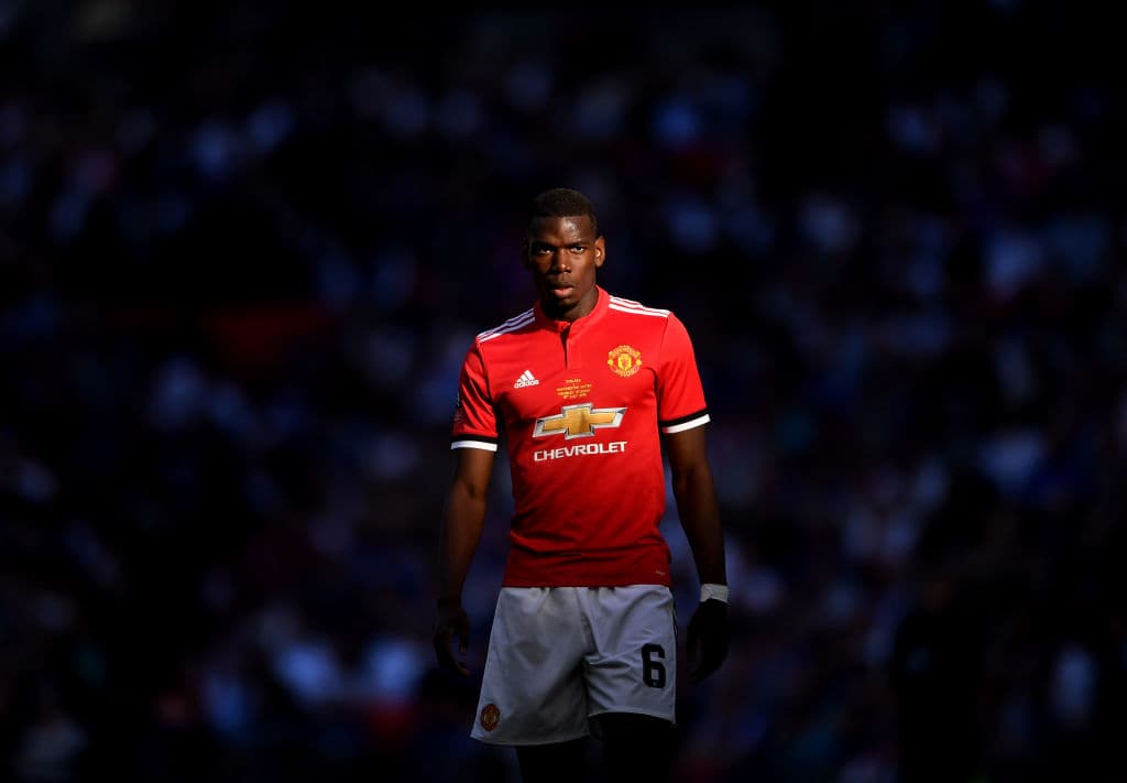 Según
<i>Tuttosport</i>, el secretario técnico del Barcelona Eric Abidal, se reunió con Paul Pogba para abordar un posible fichaje por el Barça. El francés buscaría dejar el Manchester United este verano.