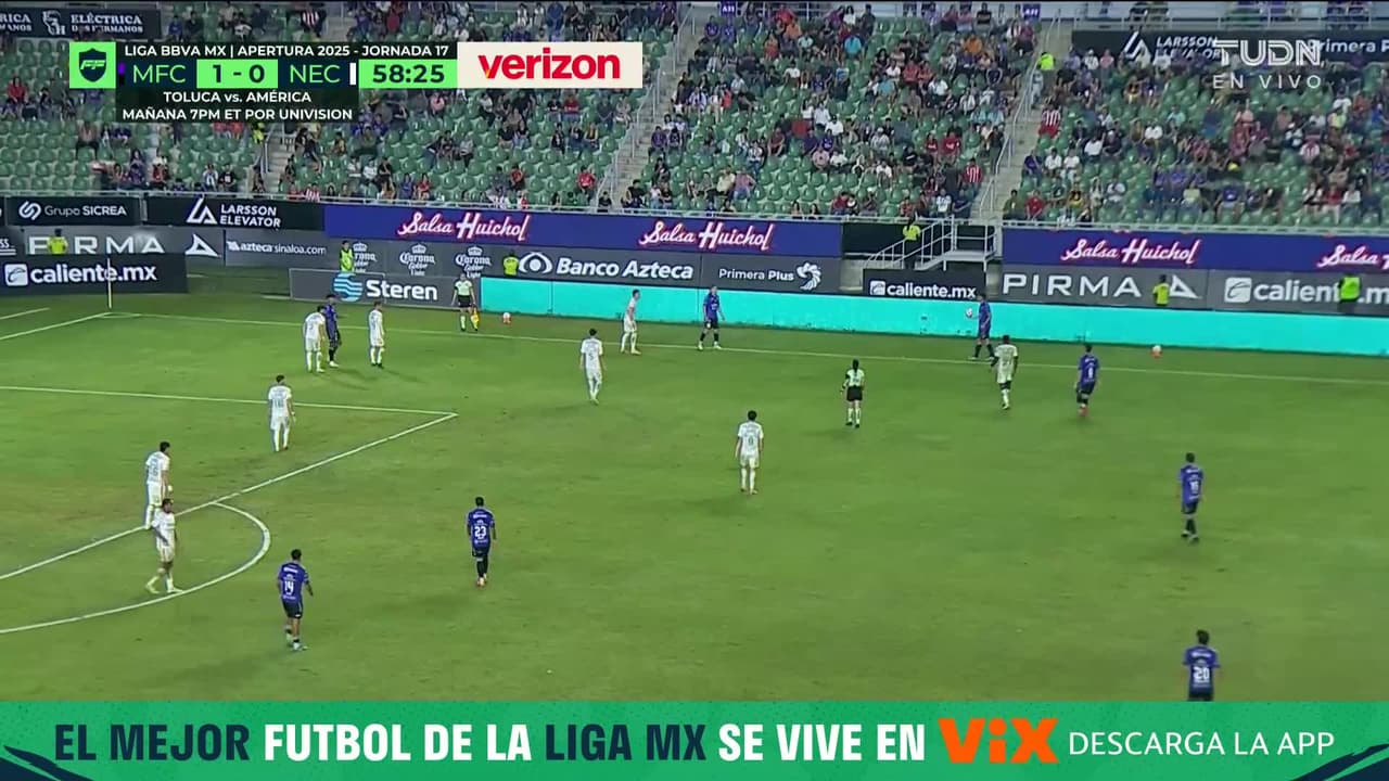 ¡Mazatlán se queda con 10! Ángel Leyva se va expulsado