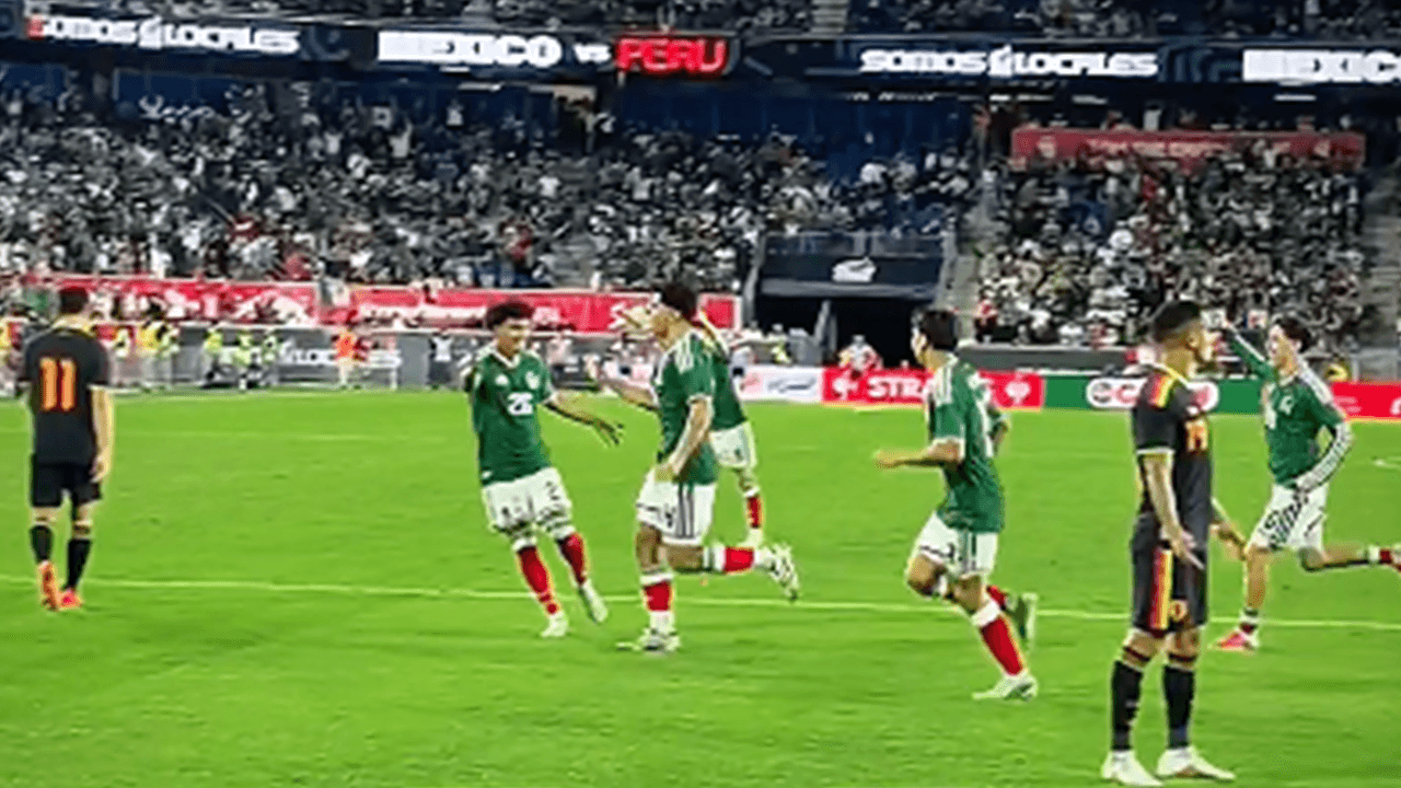 ¡El golazo del 'Toro' Víctor Guzmán con el ángulo exclusivo de TUDN!