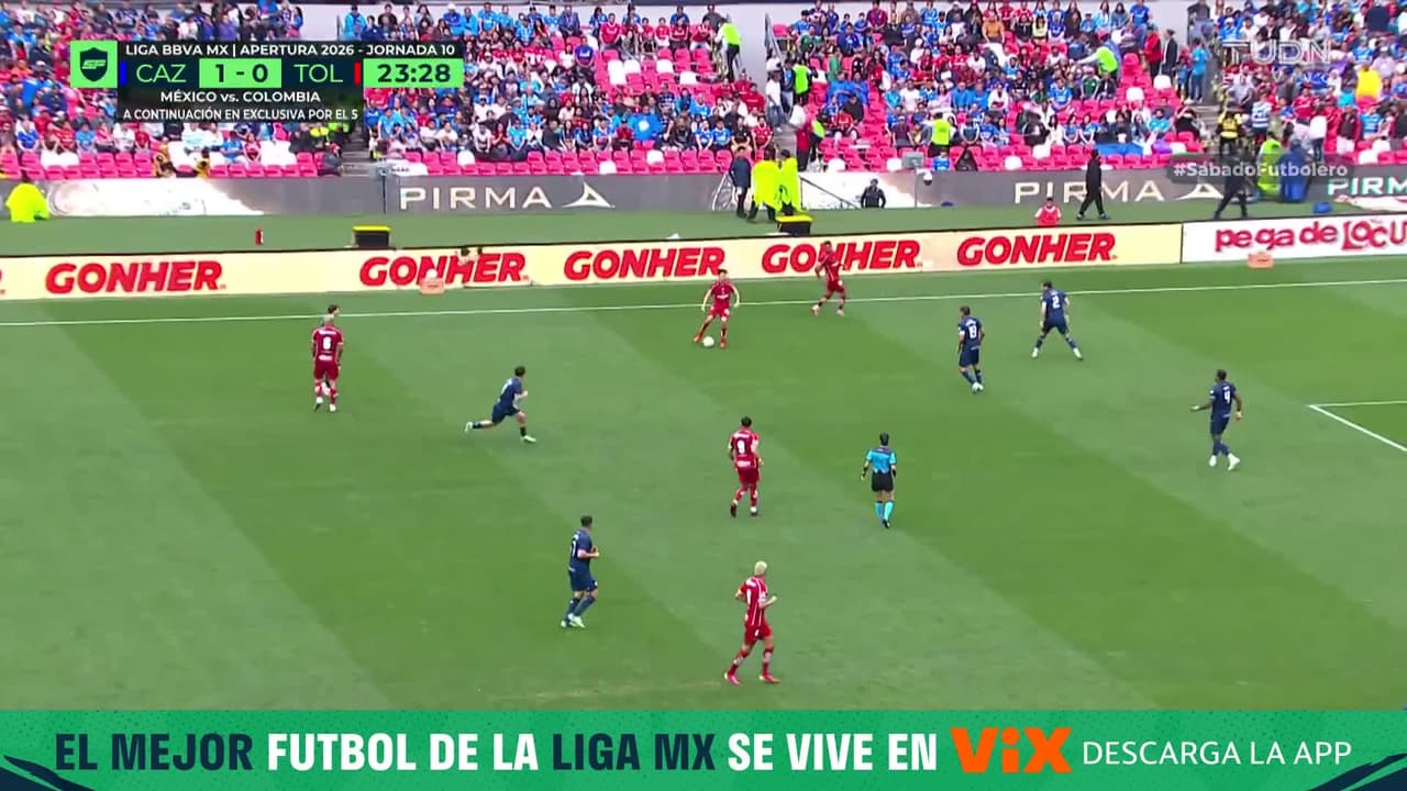¡¡La muralla Ditta en acción!! Acaba de cortar una opción de gol de Helinho