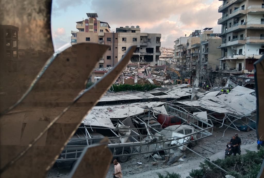 Israel y Líbano acuerdan "implementar un cese el fuego" 