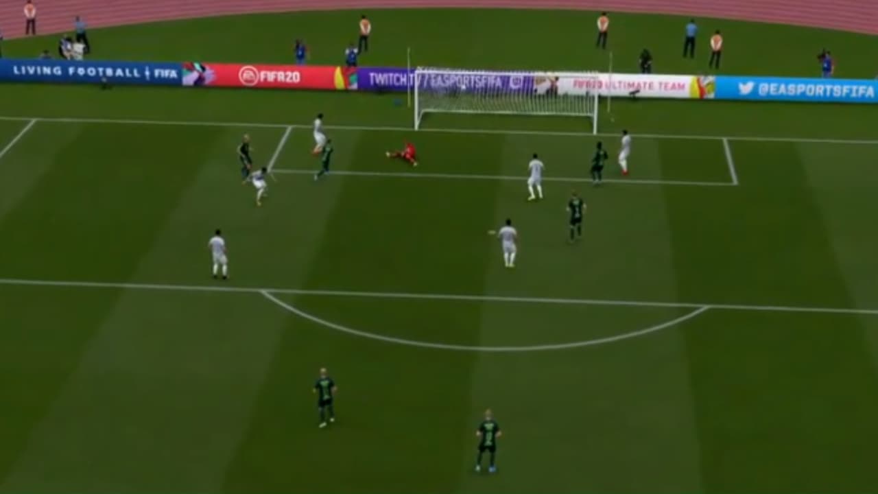 Con dos goles de Lozano, la escuadra universitaria conoció la derrota en el futbol virtual.