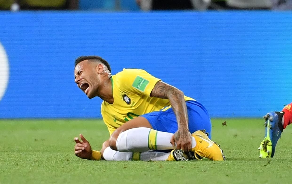 ¡Le pegaron las críticas! ¿Neymar prometió ya no exagerar cada vez que lo tocan?