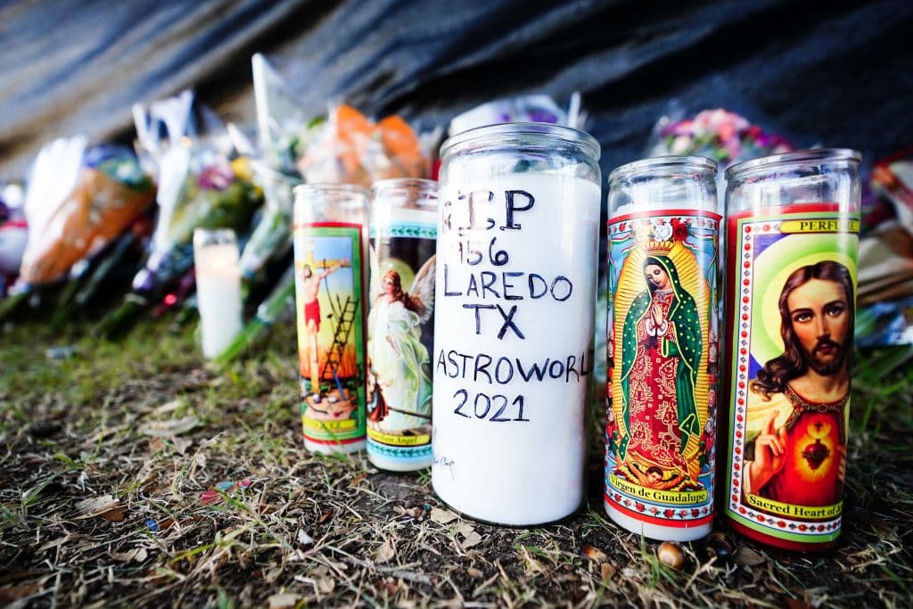 La víctima más joven, Ezra Bount, de 9 años, murió más de una semana después de estar en coma.