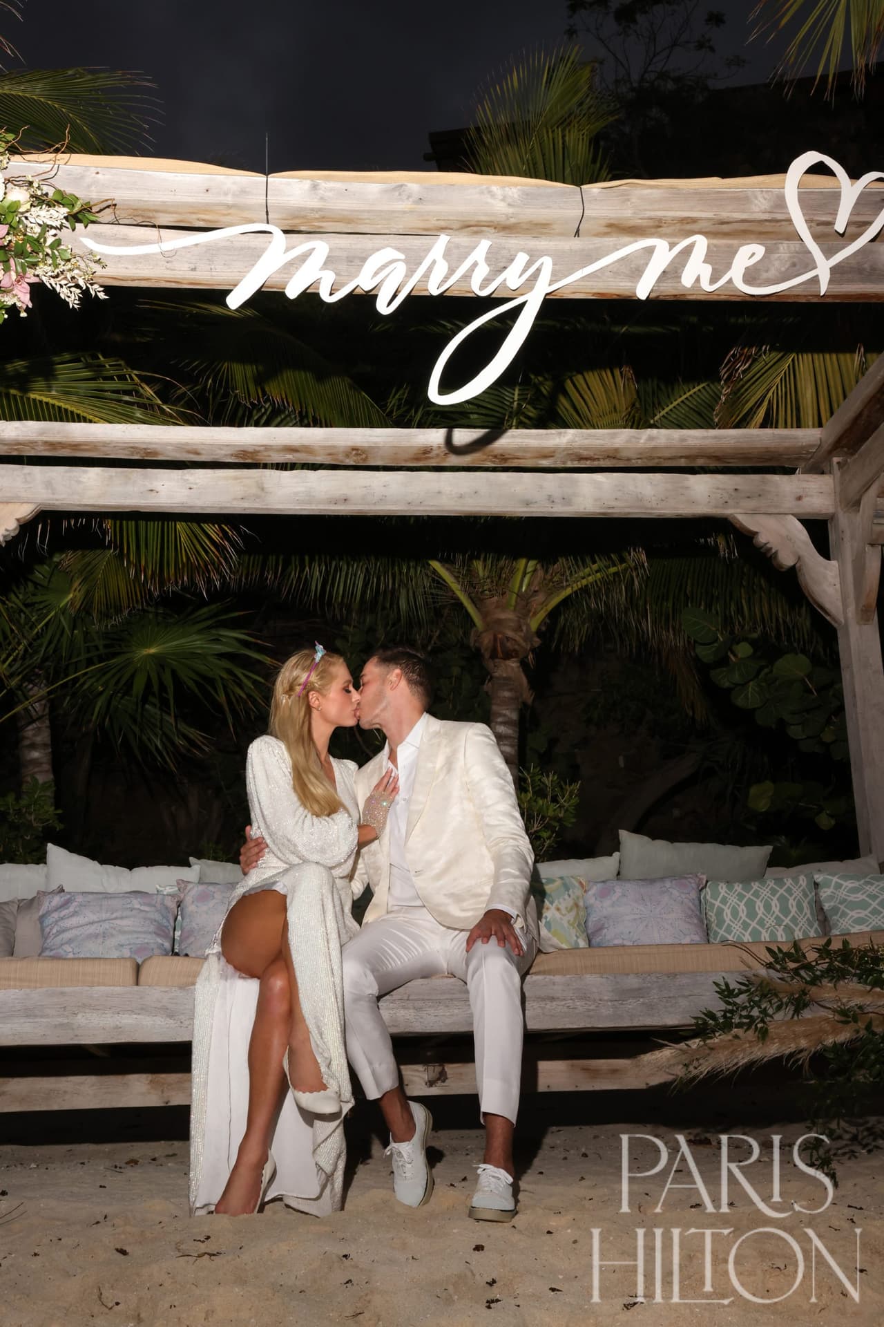 Forma parte del grupo de fundadores de Messier 13.