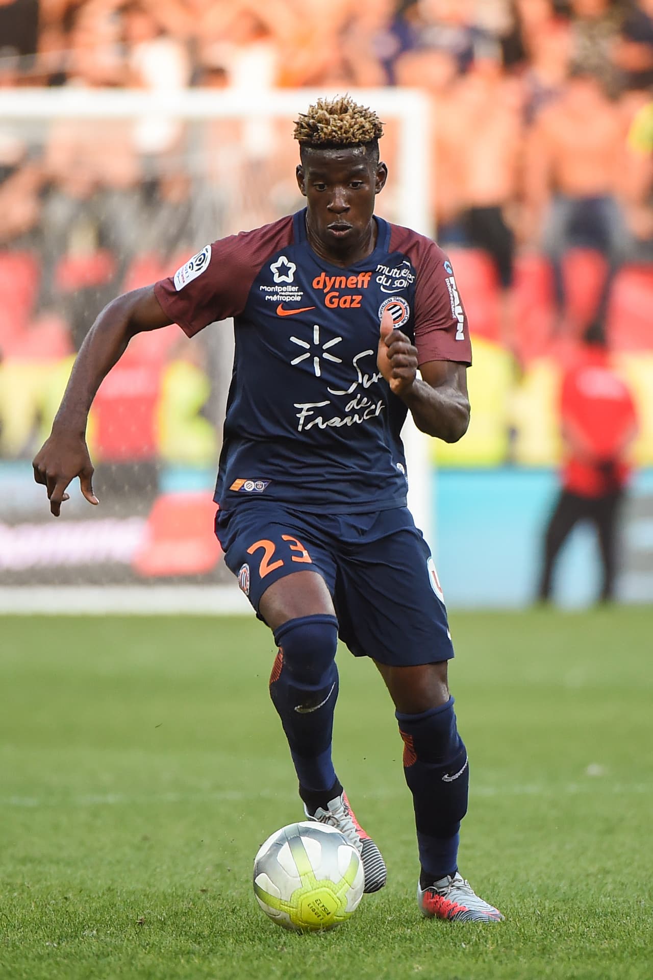 Aunque el Manchester City tiene bien cubiertas todas las posiciones, se habla de la contratación del francés Nordi Mukiele (Montpellier) para potenciarlo a futuro.