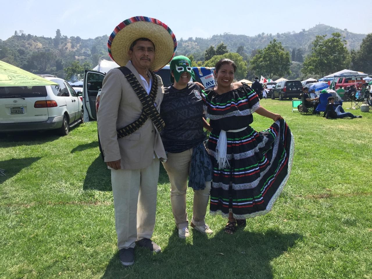 Los fanáticos mexicanos en gran número se preparan para el primer juego del Tri en la Copa Oro 2019 contra Cuba en el Rose Bowl.