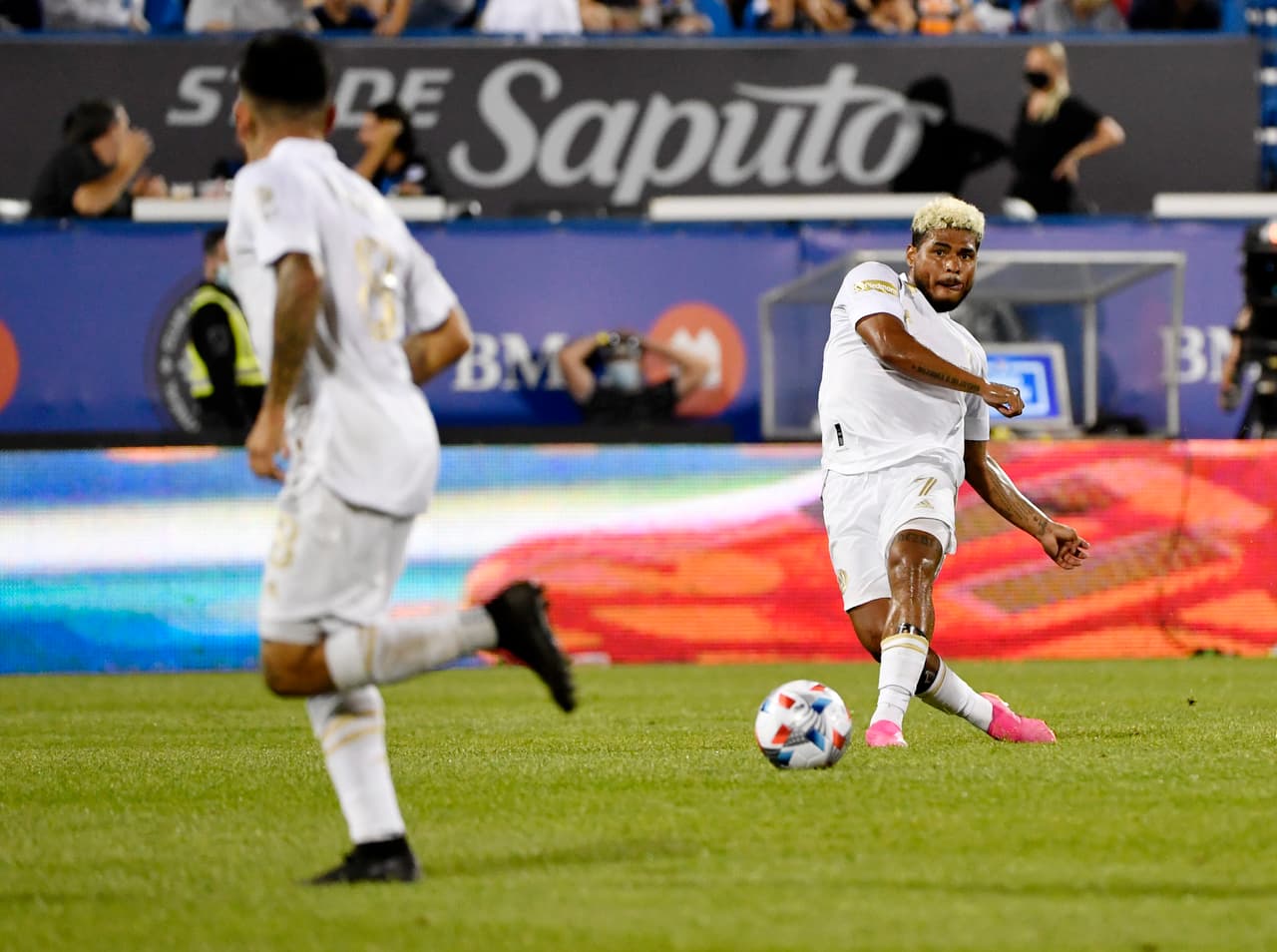 En un accidentado partido, Atlanta United visitó el Stade Saputo y se trajo un empate 2-2 ante CF Montréal.
<br>