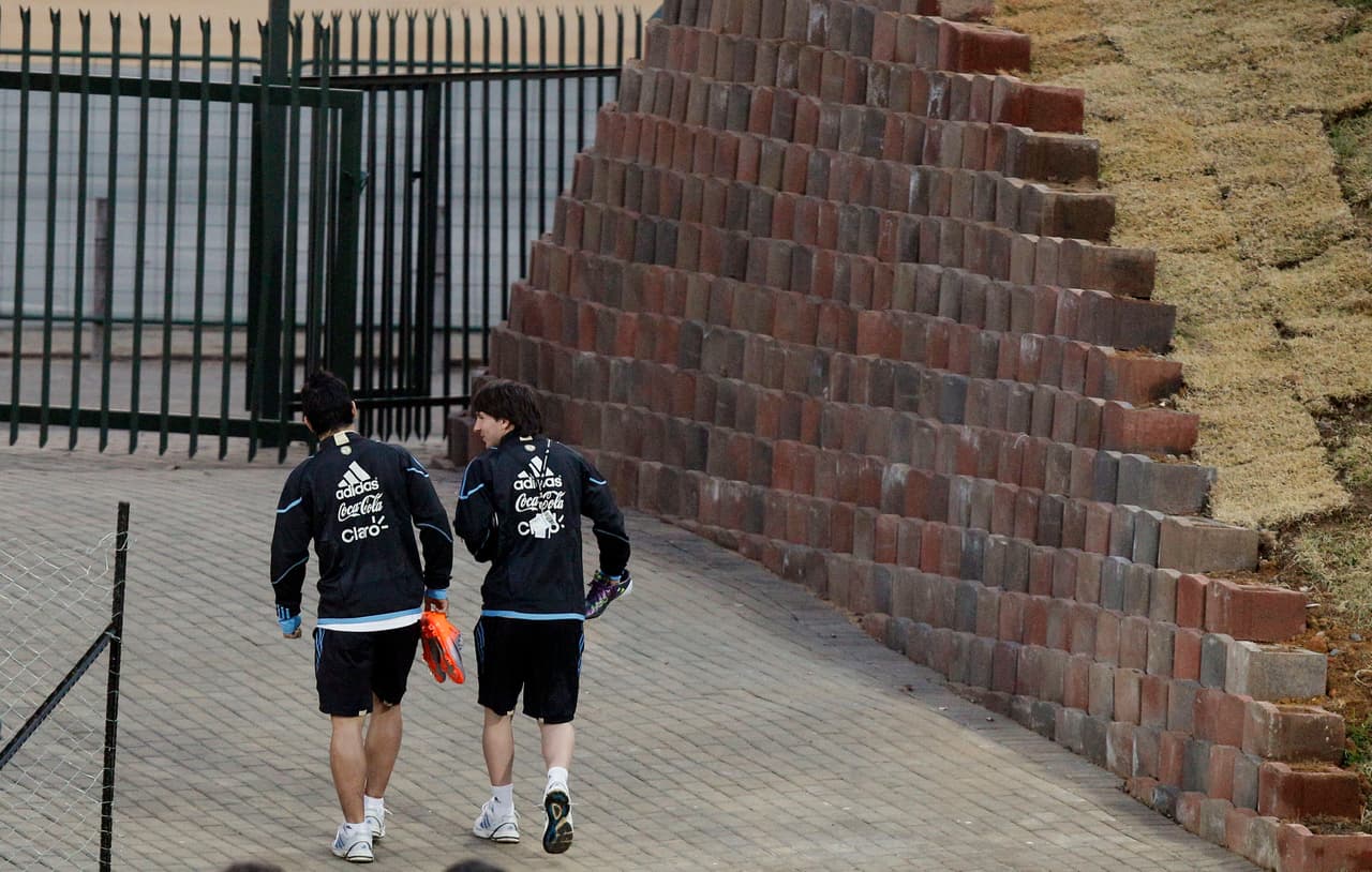 La Selección y los videojuegos los unieron como a pocos, ya que nunca han jugado en el mismo equipos. Dos cracks, dos leyendas de sus clubes, dos amigos argentinos. Así lo dejó en claro en la cahrla con TyC Sports.