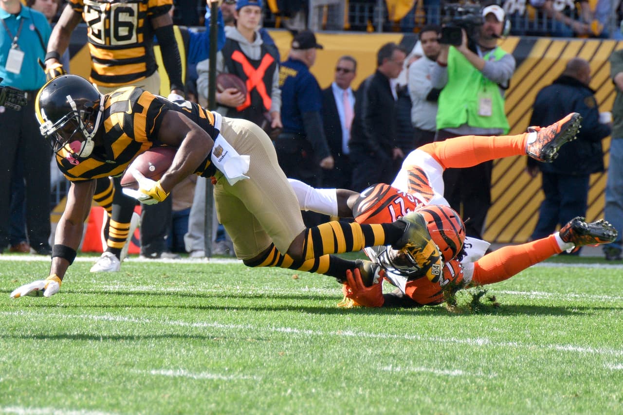 Gran duelo divisional vivieron los Bengals vs. los Steelers, donde Cincinnati mantuvo el invicto al amargar el regreso de Roethlisberger a Pittsburgh 16-10. Checa las mejores tomas de este partido.