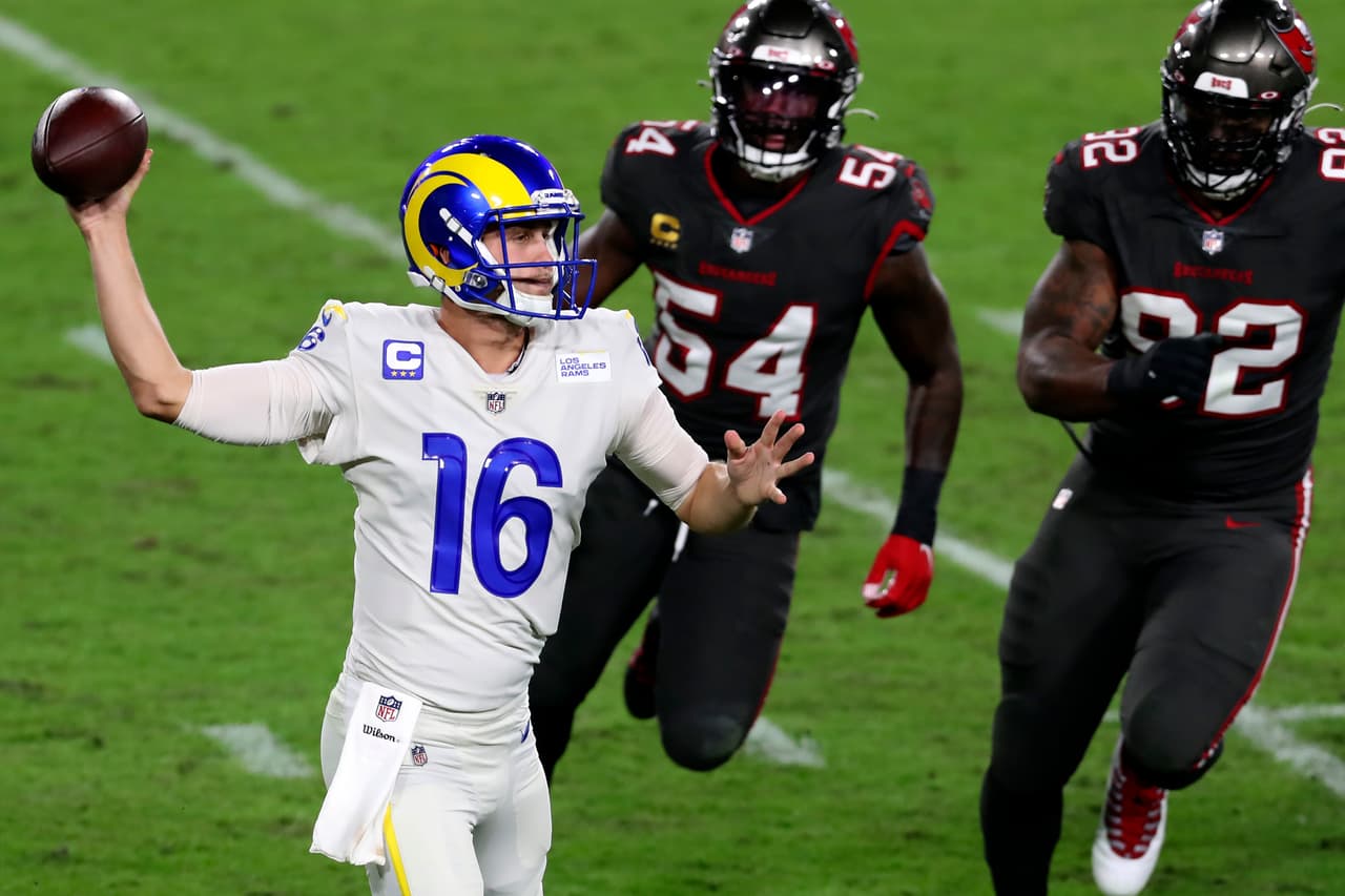 Jared Goff consigue el ansiado triunfo sobre Tom Brady y con un marcador de 27-24, los Bucs pierden en su propia casa.
