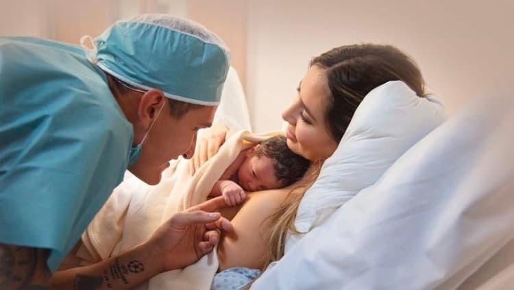 Raúl Gudiño ya es papá y quiere festejar con triunfo de Chivas