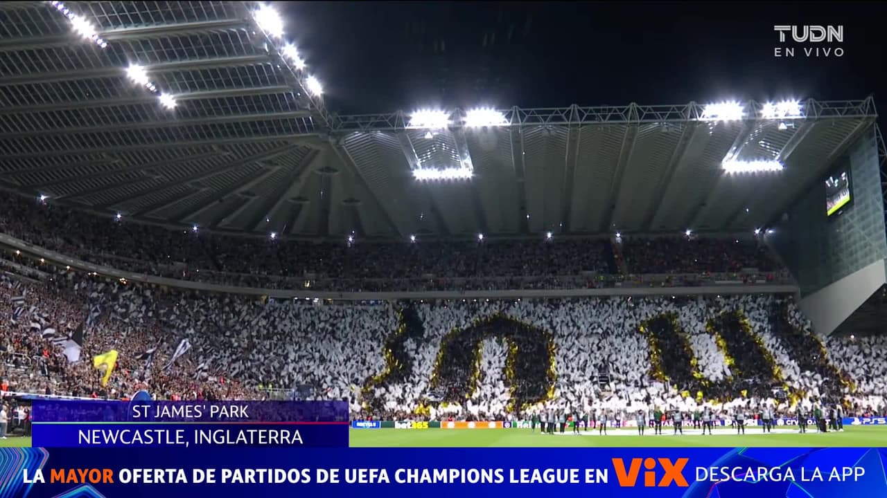 ¡DE PIEL CHINITA! ¡Vibra St. James Park con el Hey Jude seguido del himno de la UEFA Champions League!