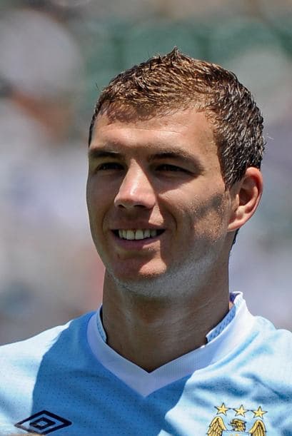 Es delantero central del Manchester City. Mira aquí todo sobre el Mundial