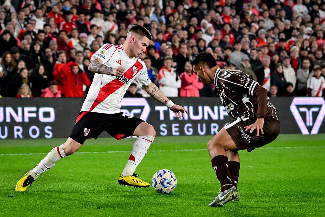 Franco Mastantuono se perfila para ser la nueva estrella del Real Madrid de cara al futuro. ¿Cuánto gana el argentino tras su fichaje con los 'merengues'?