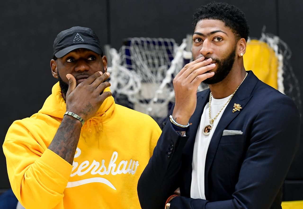 LeBron James y Anthony Davis