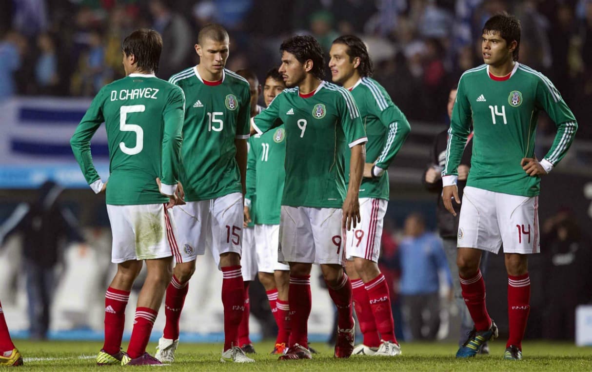 Copa América 2011 (Argentina) - Fueron dos las selecciones invitadas, México una de ellas. No pasó de la fase de grupos.