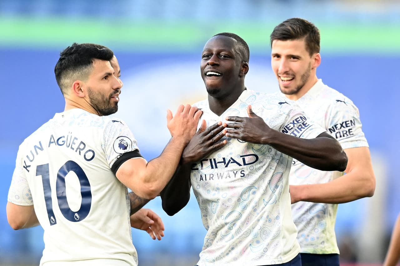 Las anotaciones del partido fueron hechas por Benjamin Mendy y Gabriel Jesús.
<br>