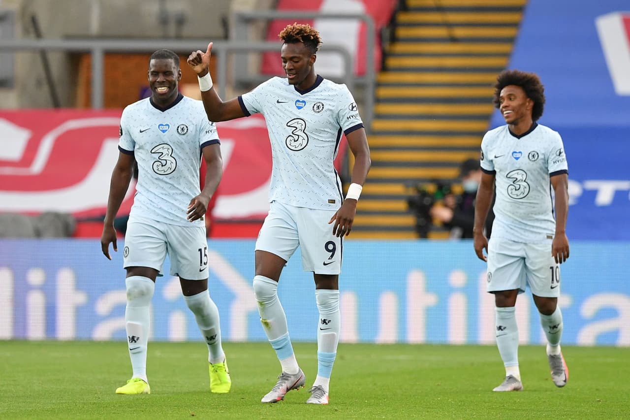 Giroud (6’) y Pulisic (27’) adelantaban por dos goles al conjunto de Lampard. Zaha (34’) descontó, Abraham (71’) marcó el 1-3 y Benteke (72’) cerró la cuenta.